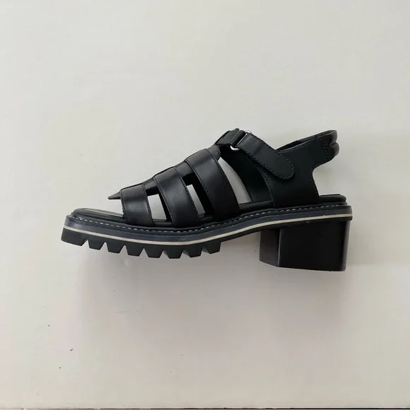 NWB Bernardo Sasha Strappy Sandal - Picture 7 of 16